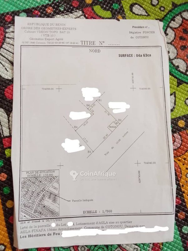 Terrain constructible de 463 m² avec papiers complets et emplacement stratégique