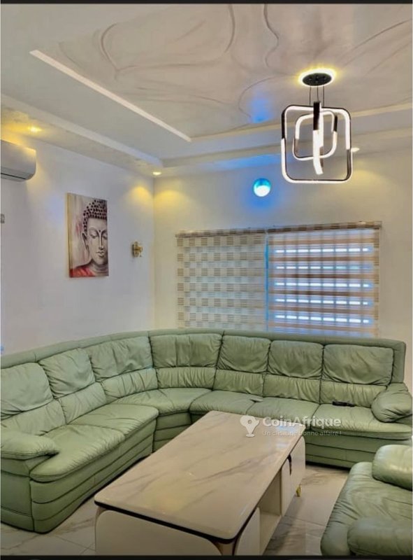 Appartement meublé de 3 pièces avec terrasse aménagée et équipements haut de gamme