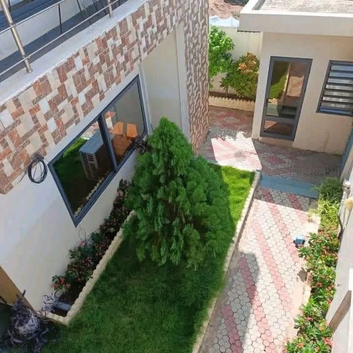 Villa luxueuse de 4 pièces avec vue exceptionnelle sur la mer et terrasse panoramique