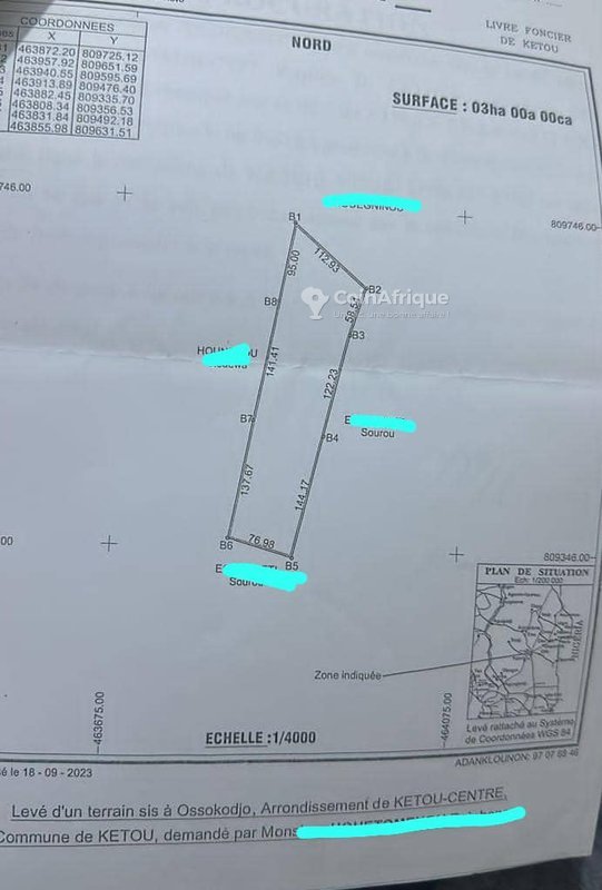 Terrain spacieux de 500 m² avec électricité et emplacement stratégique