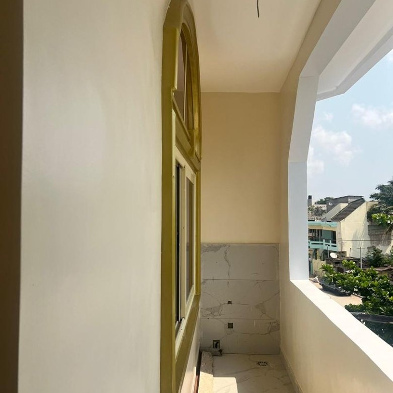 Appartement de 3 pièces avec jardin, terrasse et vue imprenable sur la mer et l'aéroport