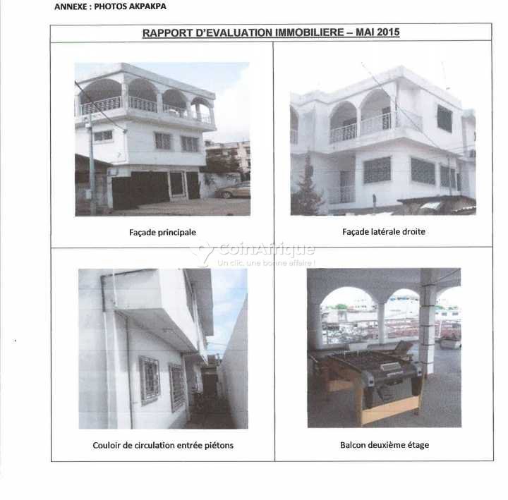 Villa spacieuse de 13 pièces avec titre foncier et dépendances à rénover