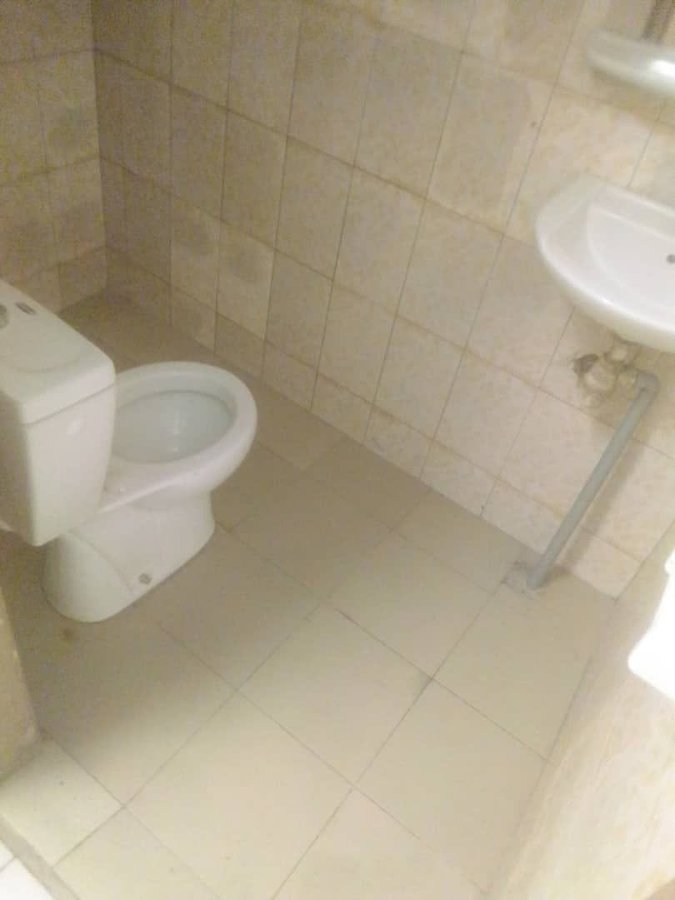 Appartement cosy d'une pièce avec terrasse et équipements modernes