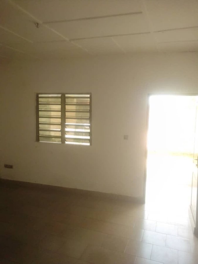 Appartement cosy d'une pièce avec terrasse et équipements modernes