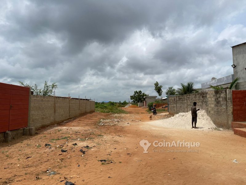 Terrain de 507 m² avec paiement flexible et documents administratifs complets