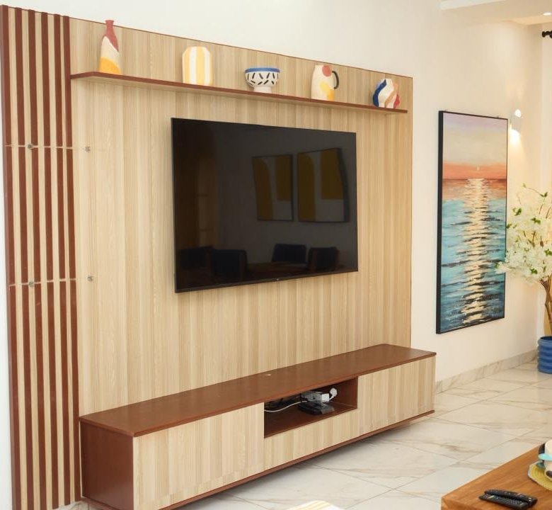 Appartement meublé de 2 pièces avec vue sur mer et balcon équipé