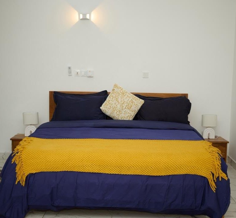Appartement meublé de 2 pièces avec vue sur mer et balcon équipé