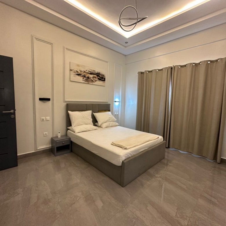 Appartement meublé de 2 pièces avec finitions haut de gamme dans un immeuble neuf