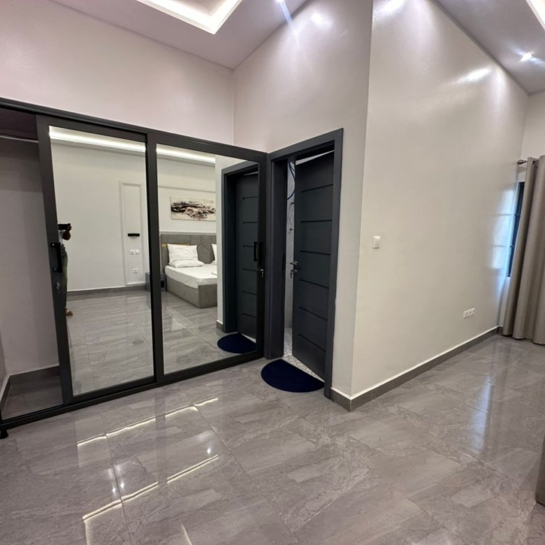 Appartement meublé de 2 pièces avec finitions haut de gamme dans un immeuble neuf