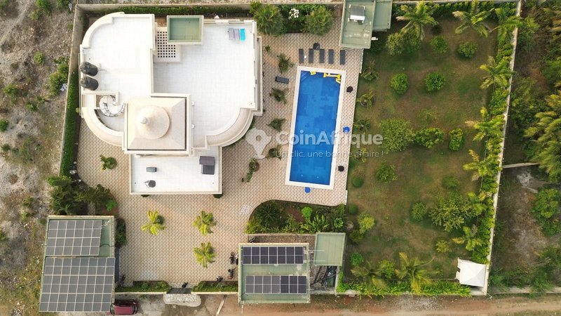 Location d'une villa 9 pièces