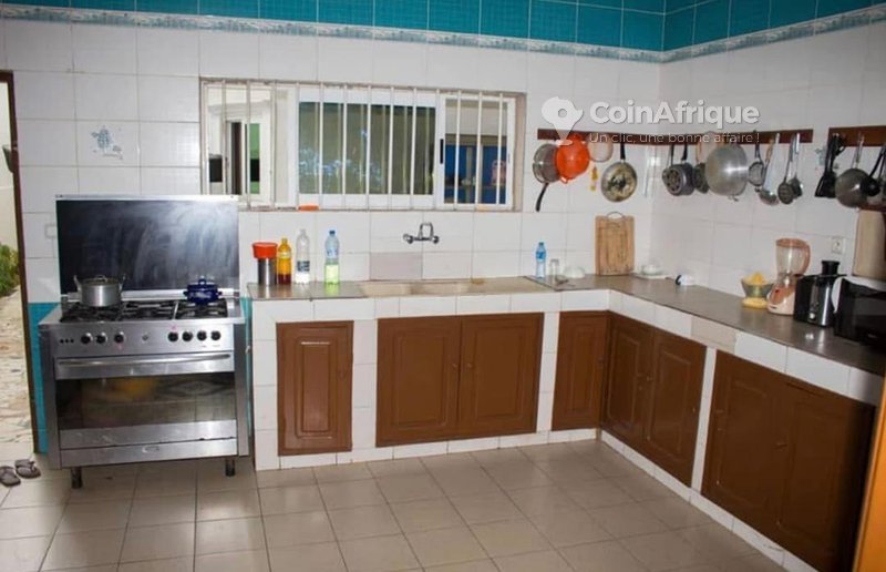 Villa luxueuse de 4 pièces avec jardin paysager et titre foncier définitif